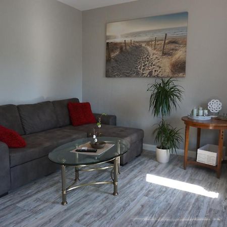 Dat Wittsche Hus - Ferienwohnung An Der Nordsee Вилхелмсхафен Екстериор снимка