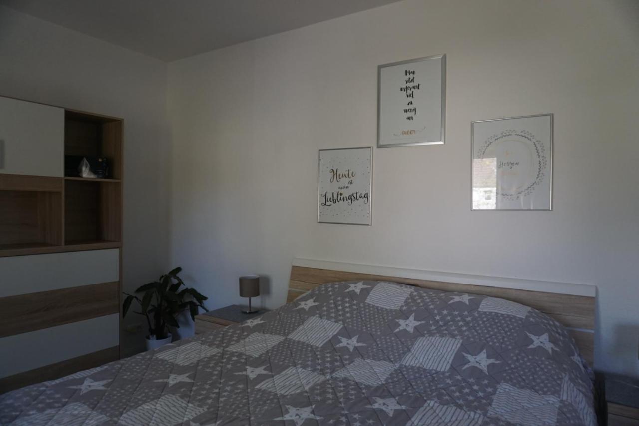 Dat Wittsche Hus - Ferienwohnung An Der Nordsee Вилхелмсхафен Екстериор снимка